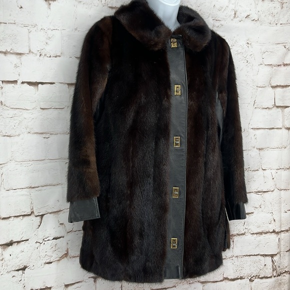 ✨VTG✨I. Magnin Mink/Lambskin Combo Coat, Size M - Picture 5 of 15